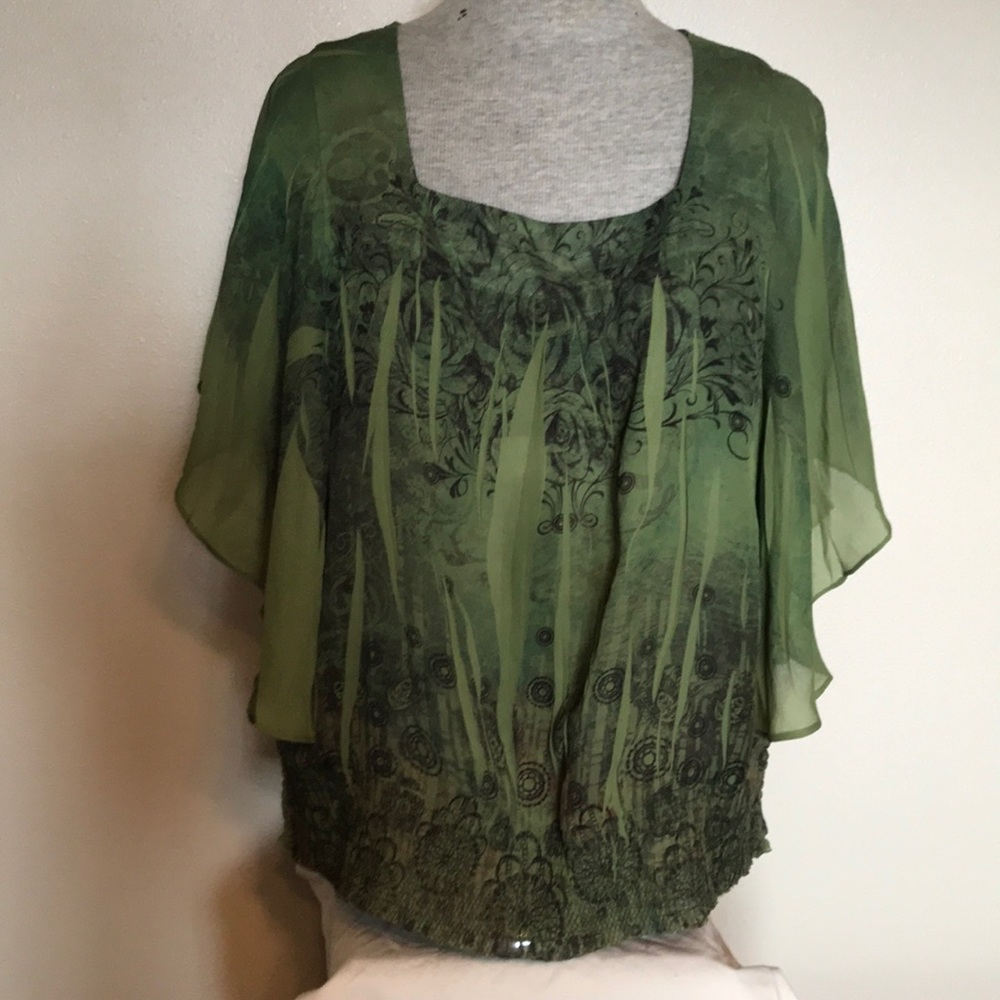 Women’s Blouse